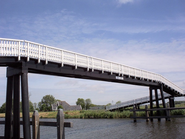recycled plastic bridge
