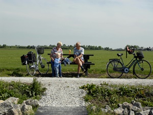 recycled plastic picnic tables