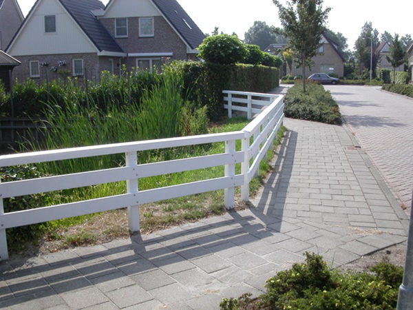recycled plastic fencing